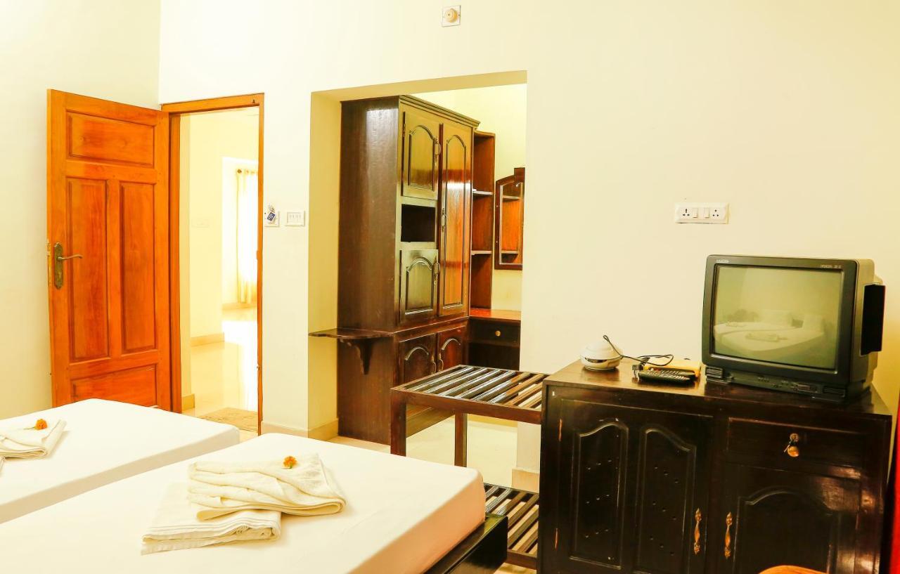 Hotel La Exotica Varkala Zewnętrze zdjęcie